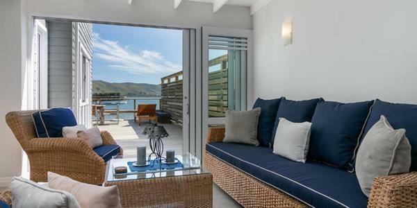 Appartement On The Water - Thesen à Knysna Extérieur photo
